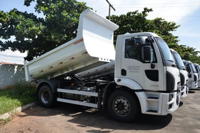 caminhao_basculante